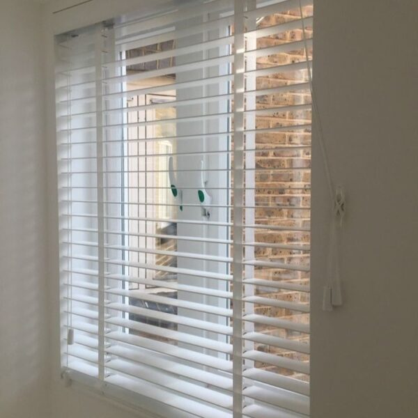 Venetian Blinds - Image 2
