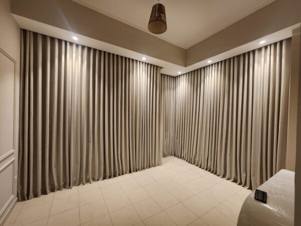 Wave Curtain