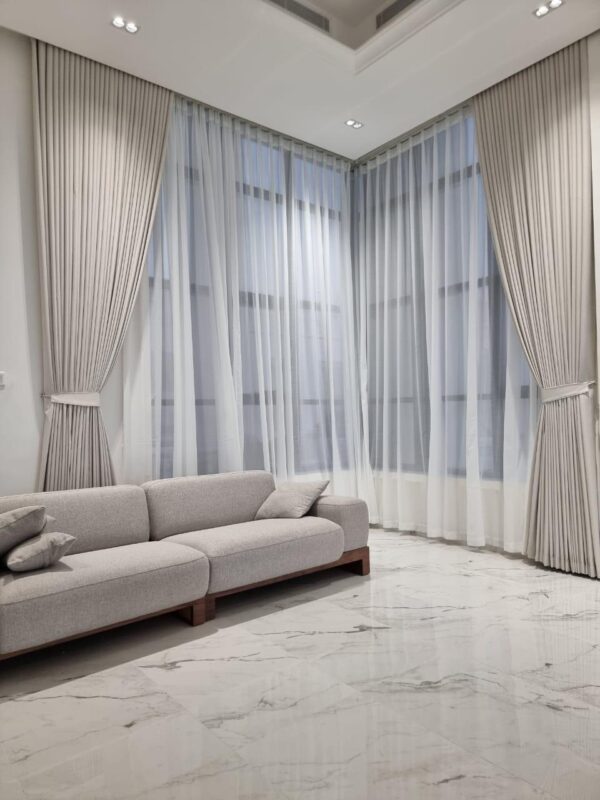curtains and blinds