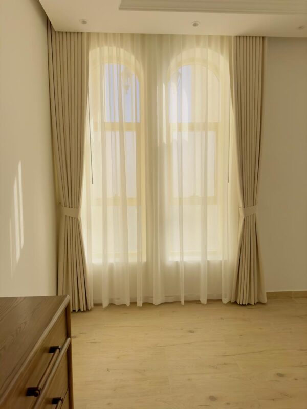 curtains and blinds