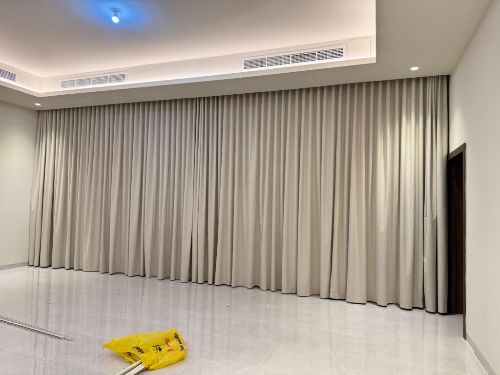 Floor-to-ceiling drapery Curtains