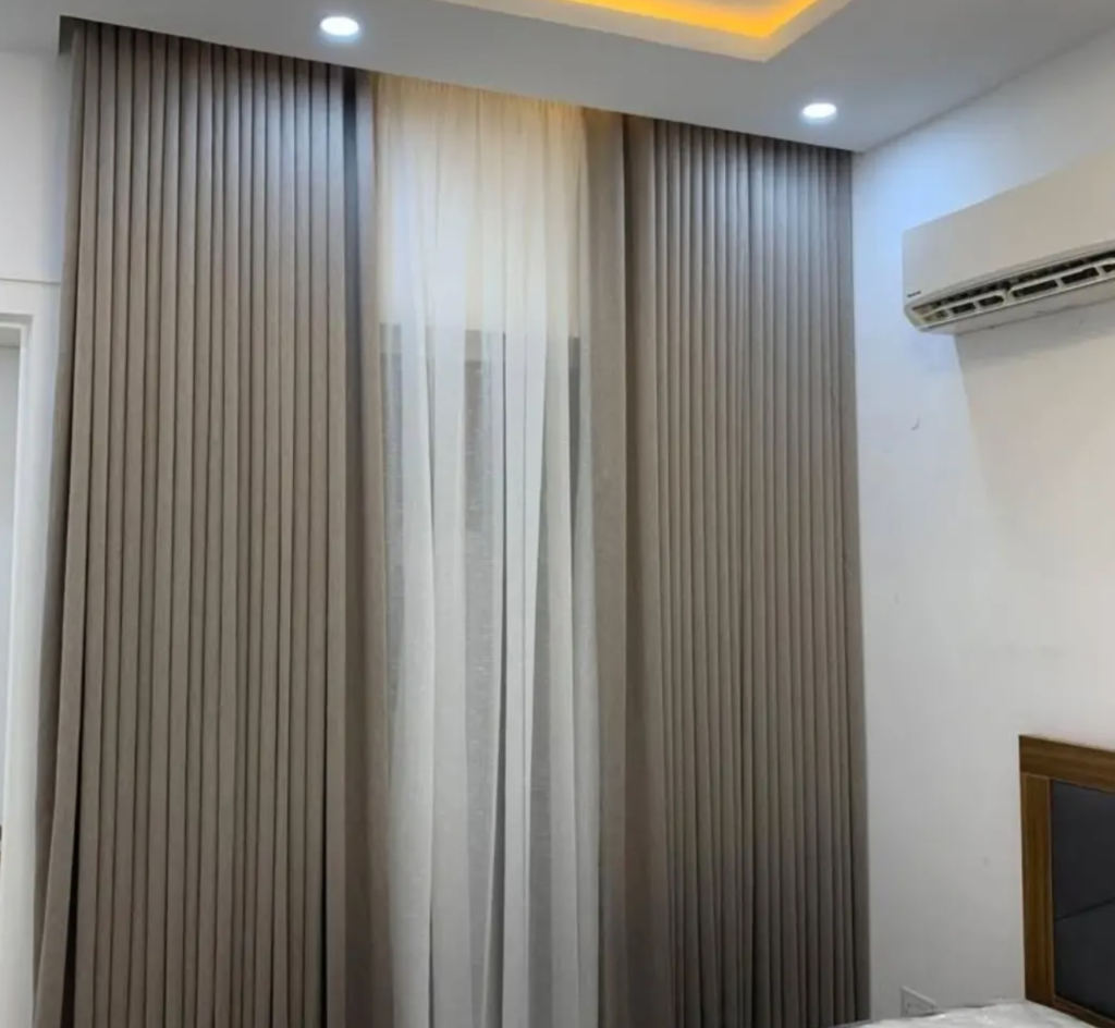 Modern Curtains in UAE