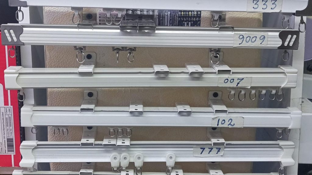 Curtain accessories-Rail